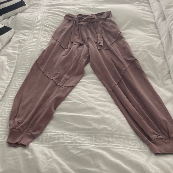 Free People Pants - The coolest most comfy, stylist pants by Free People